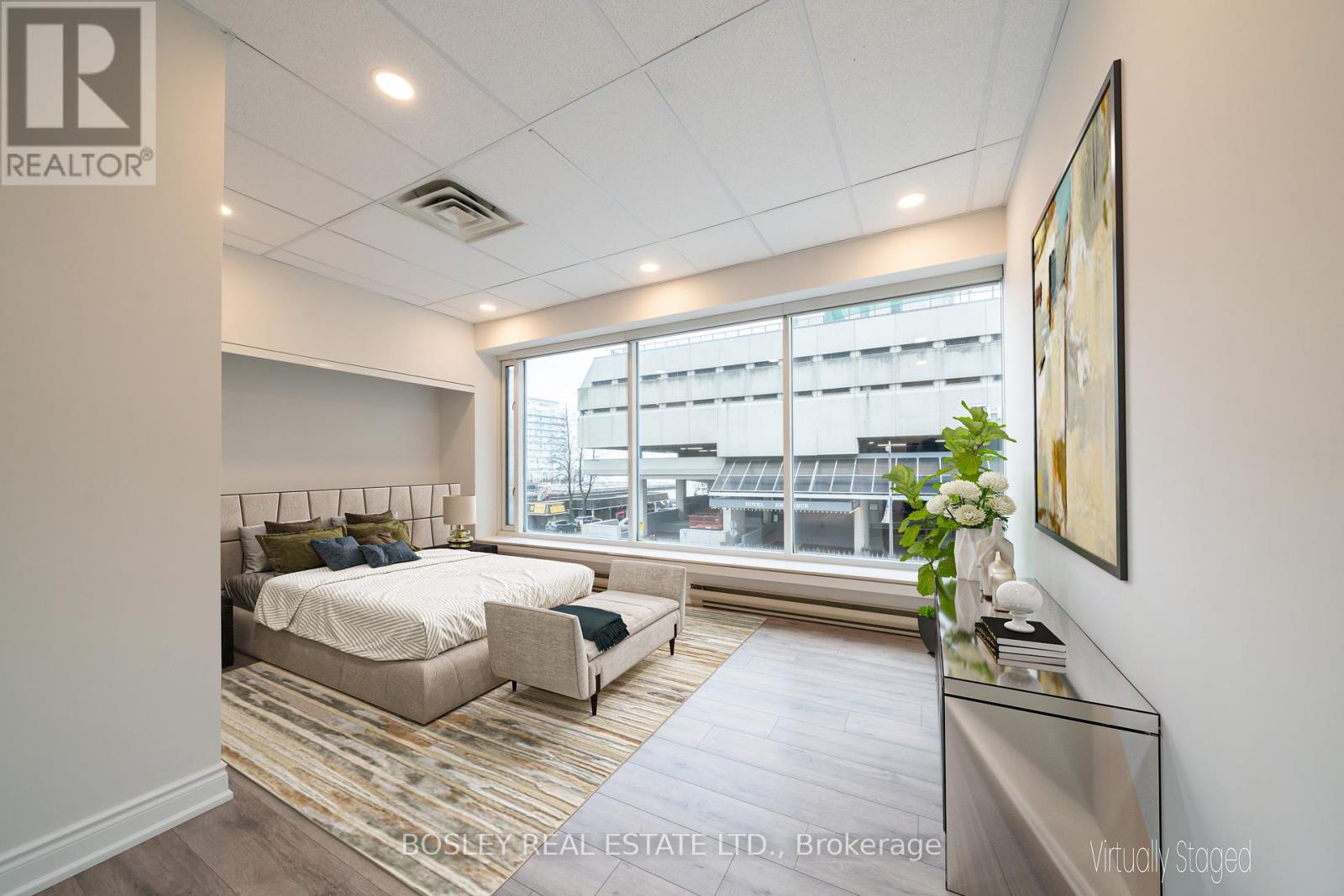201 - 10 Queens Quay W, Toronto, Ontario  M5J 2R9 - Photo 8 - C12141998