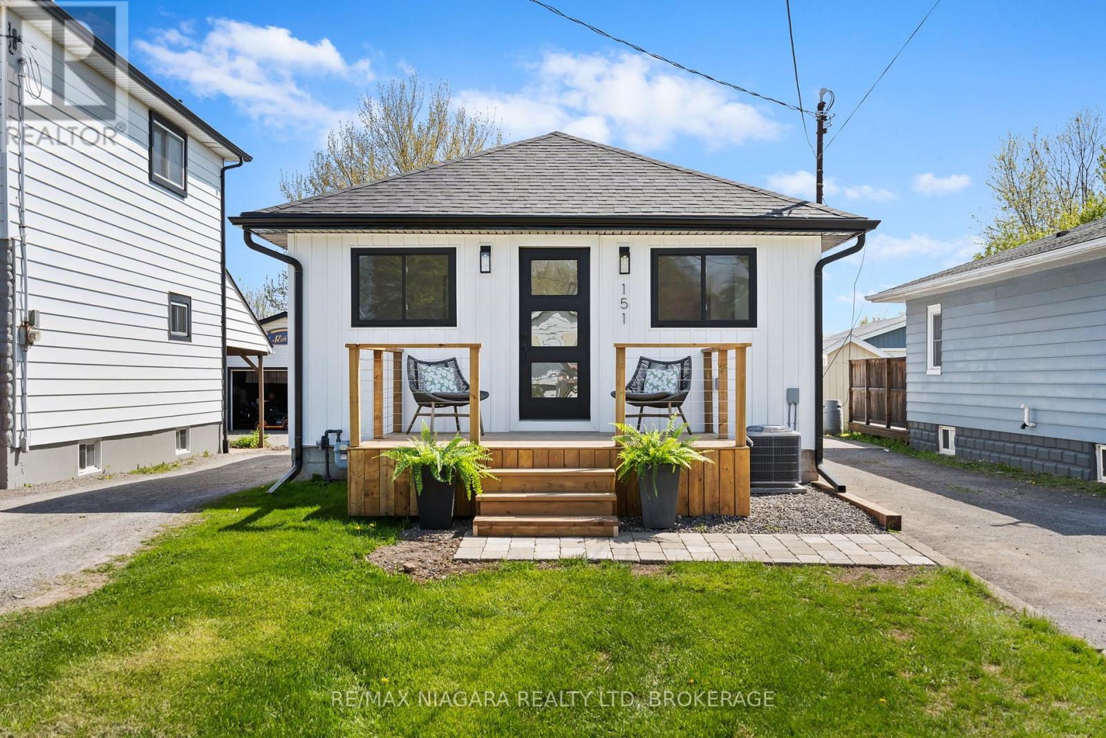 151 MAIN STREET E, port colborne (killaly east), Ontario