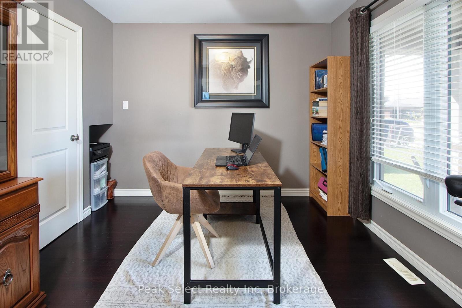 121 Watson Street, Lucan Biddulph, Ontario  N0M 2J0 - Photo 27 - X12142042