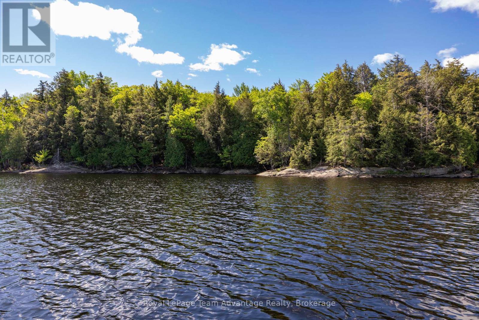 7WA WAHWASHKESH LAKE, Whitestone, Ontario