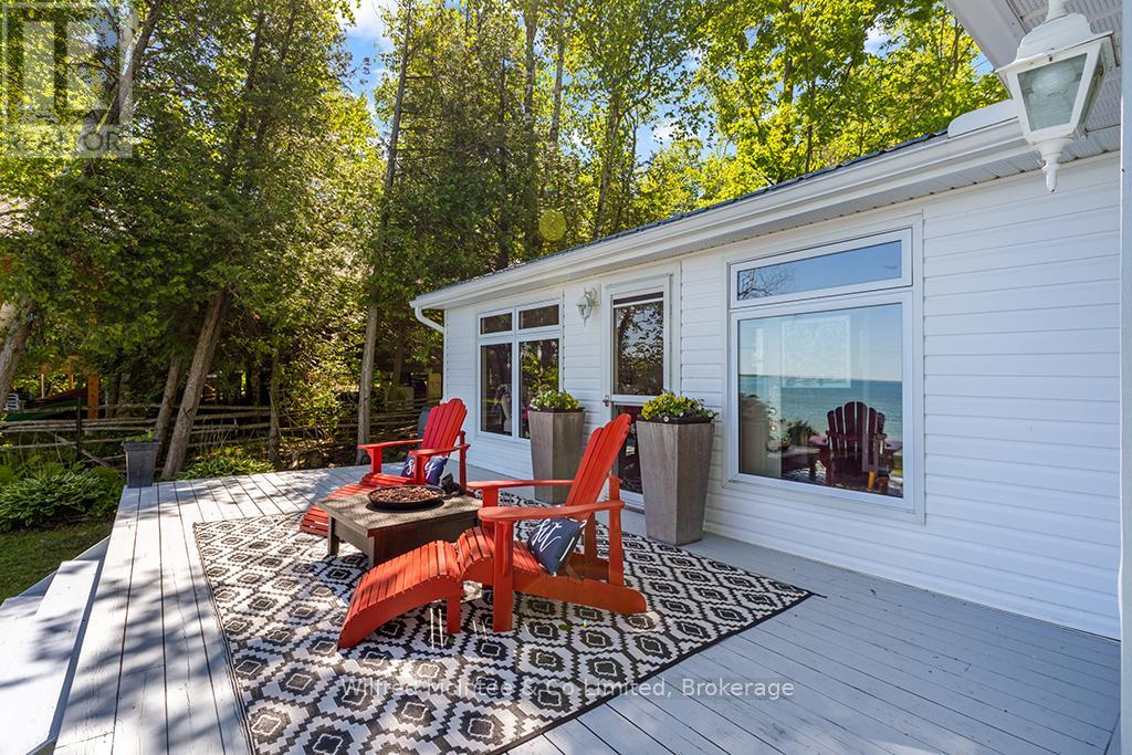 43 Ah-Sineese Crescent, Native Leased Lands, Ontario  N0H 2L0 - Photo 10 - X12142144