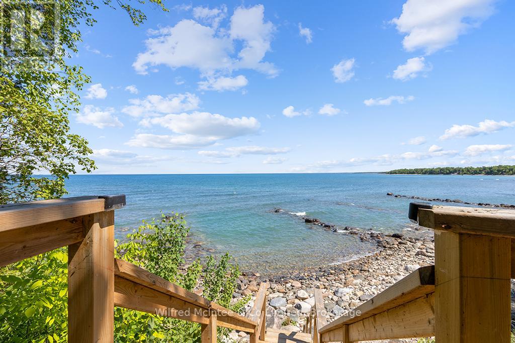 43 Ah-Sineese Crescent, Native Leased Lands, Ontario  N0H 2L0 - Photo 17 - X12142144