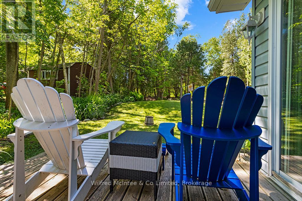 43 Ah-Sineese Crescent, Native Leased Lands, Ontario  N0H 2L0 - Photo 5 - X12142144