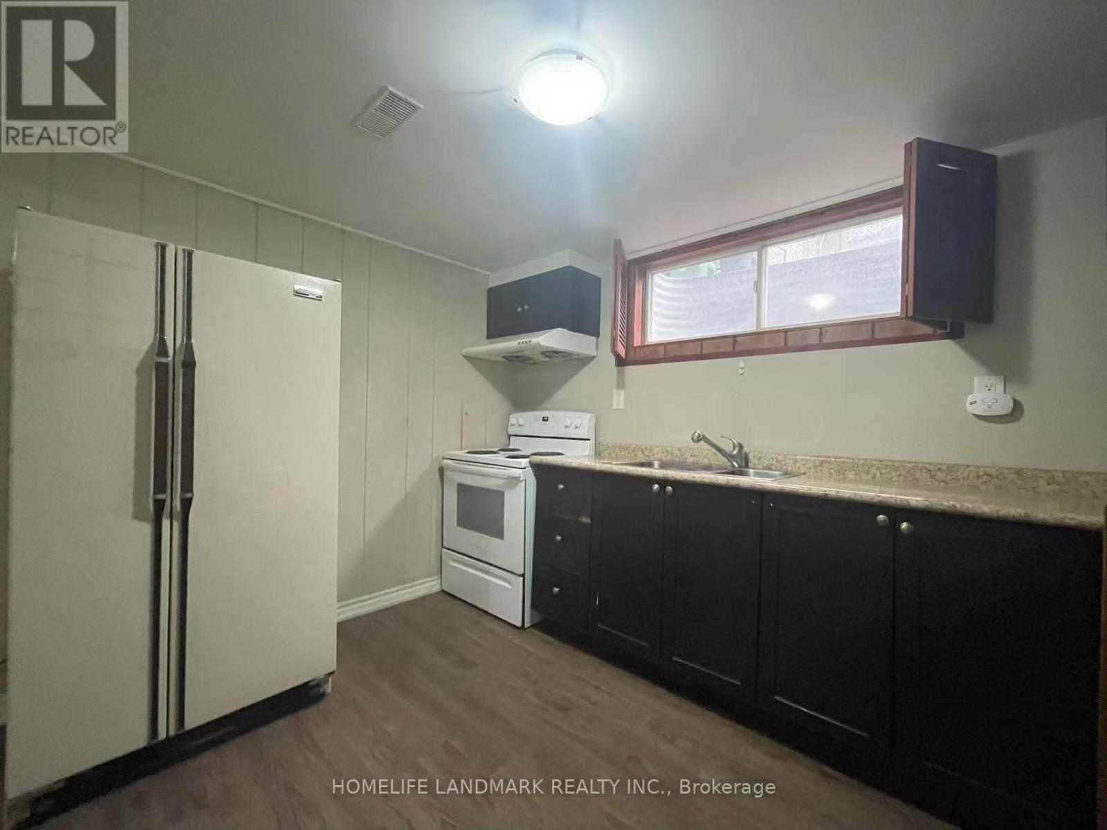 Lower - 15 Orangewood Crescent, Toronto (L'amoreaux), Ontario  M1W 1C5 - Photo 3 - E12141941