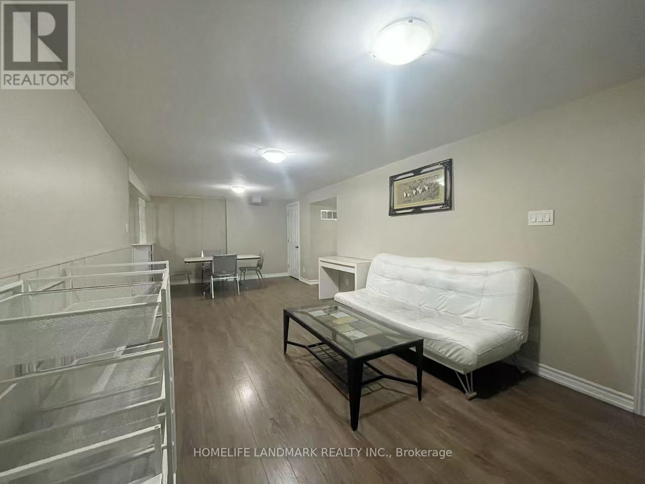 Lower - 15 Orangewood Crescent, Toronto (L'amoreaux), Ontario  M1W 1C5 - Photo 5 - E12141941