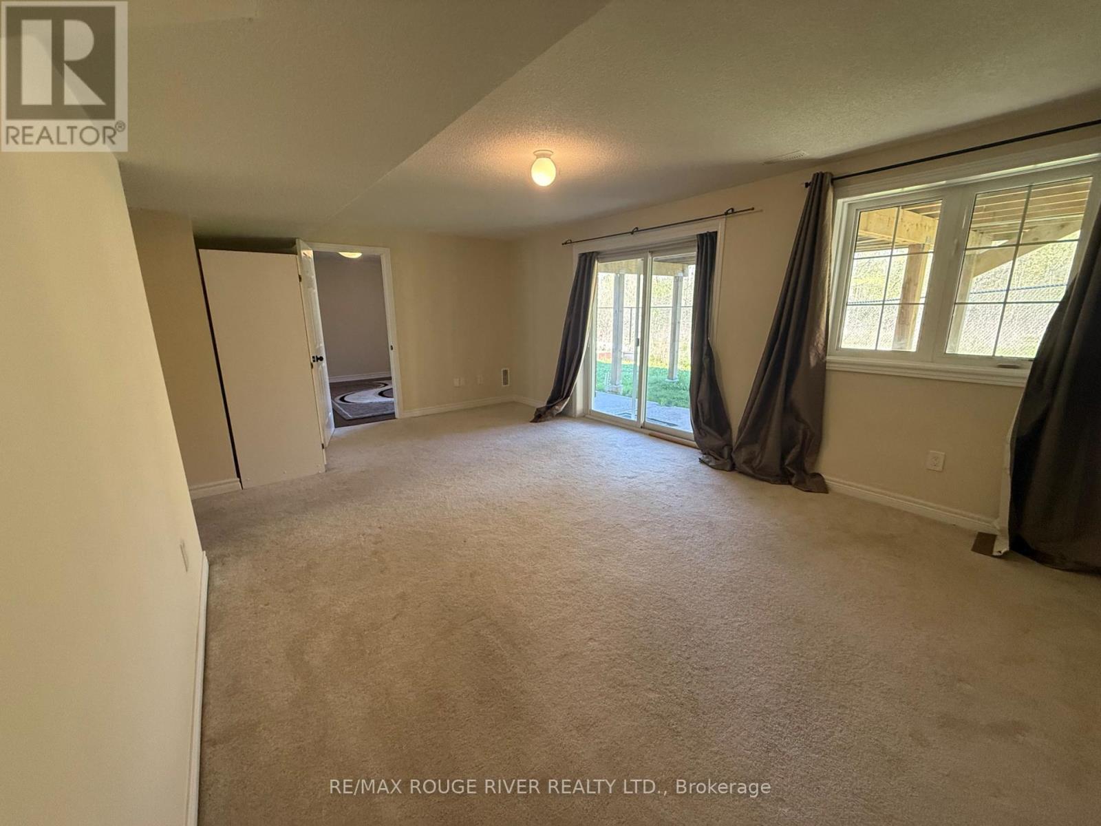 Bsmt - 140 Rushworth Drive, Ajax, Ontario  L1Z 2A3 - Photo 7 - E12141943