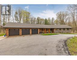 1 BEECH TREE LANE, Whitchurch-Stouffville, Ontario