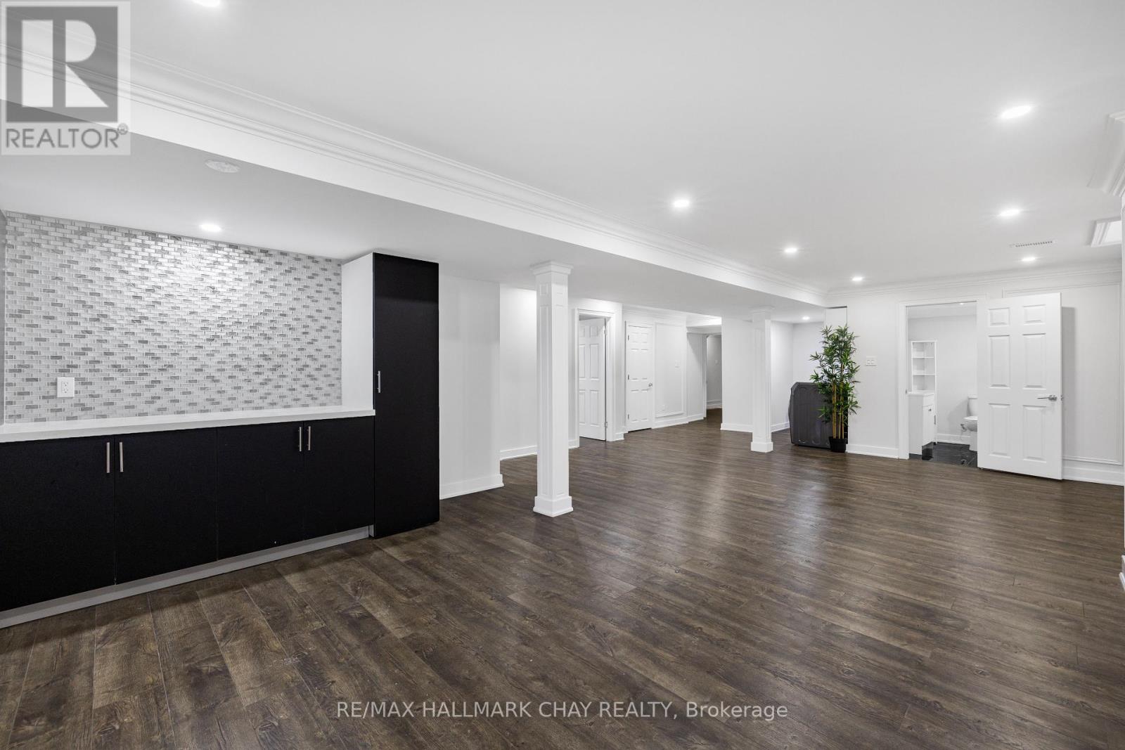 Basement - 23 Tyndall Drive, Bradford West Gwillimbury, Ontario  L3Z 4G6 - Photo 19 - N12141993