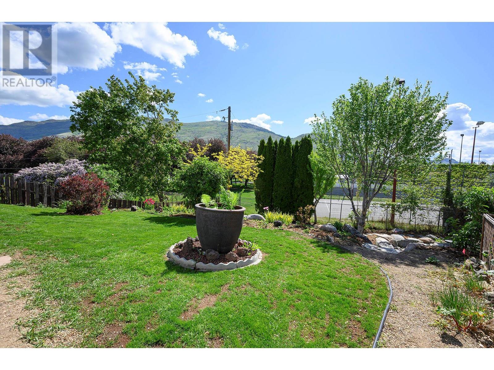 725 Huntington Drive, Kamloops, British Columbia  V2B 6G3 - Photo 25 - 10347362