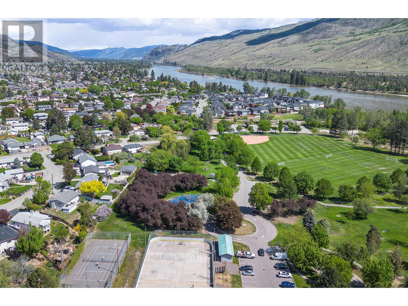 725 Huntington Drive, Kamloops, British Columbia  V2B 6G3 - Photo 49 - 10347362