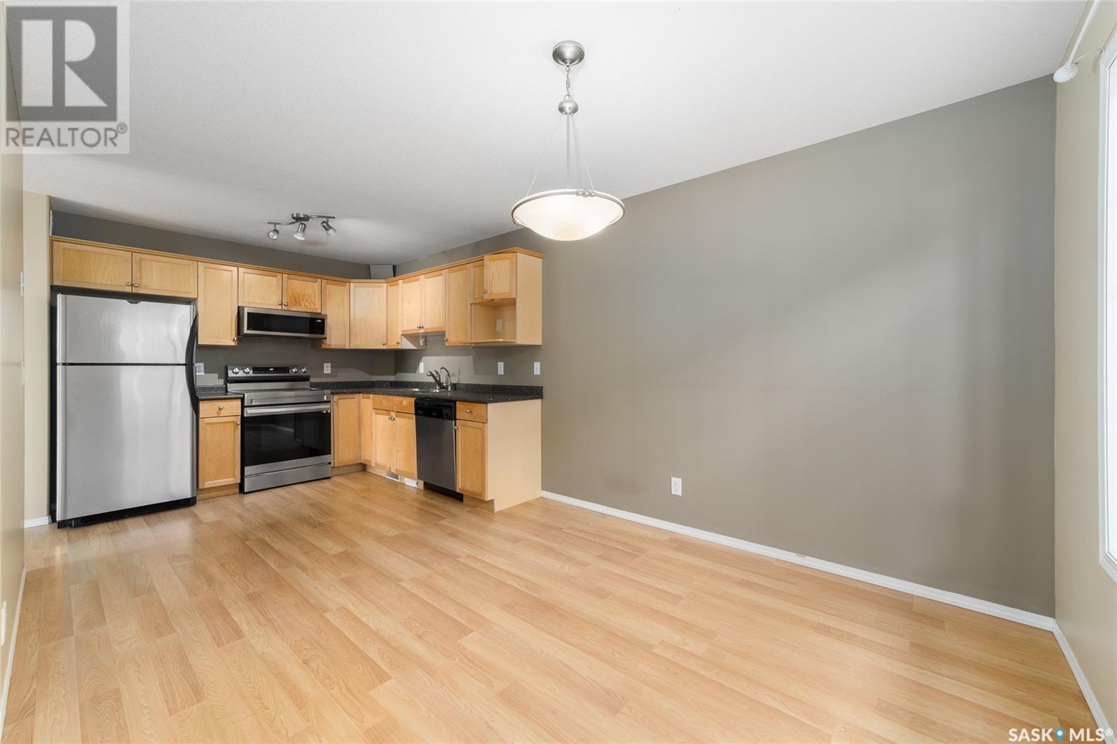 2231 Treetop Lane, Regina, Saskatchewan  S4P 4V8 - Photo 10 - SK005424