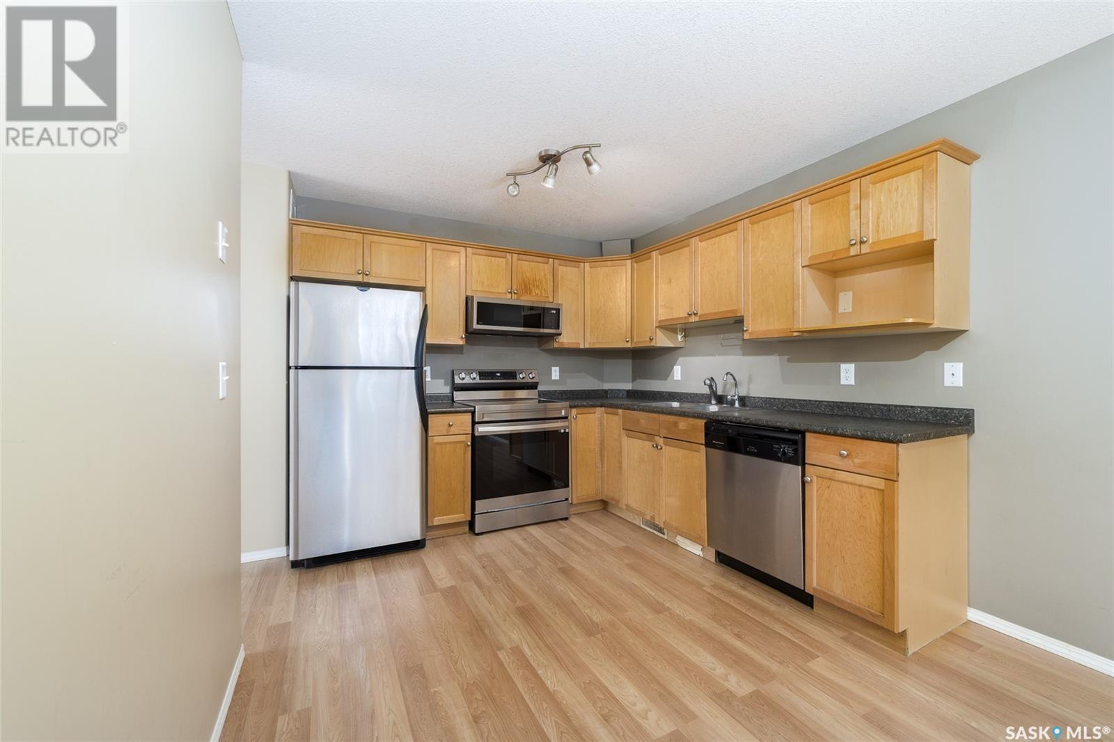2231 Treetop Lane, Regina, Saskatchewan  S4P 4V8 - Photo 12 - SK005424
