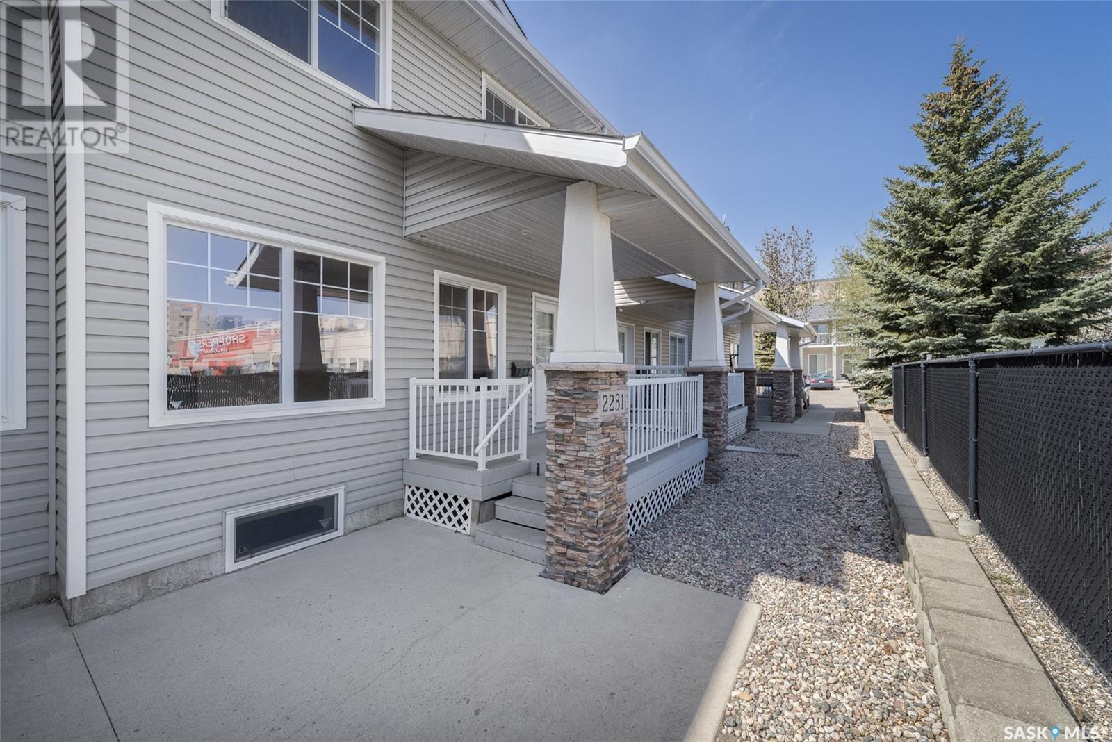 2231 Treetop LANE, Regina, Saskatchewan