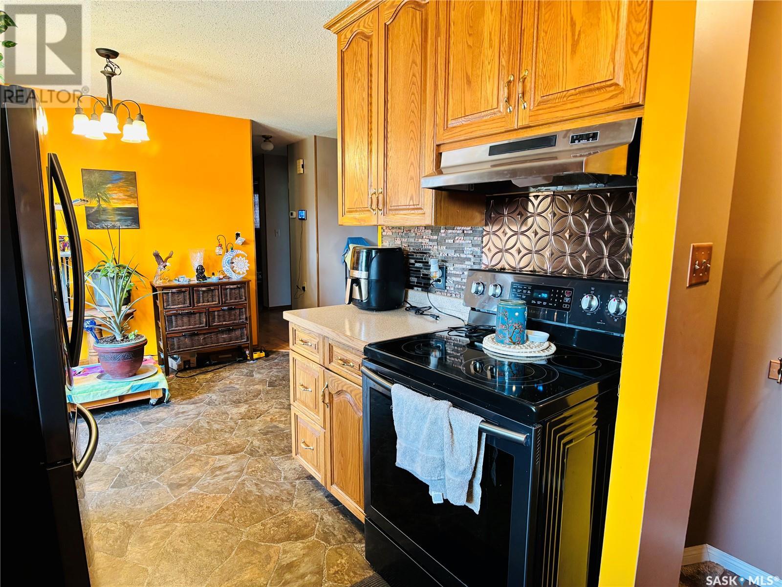 Property at 226 Spruce DRIVE image 3