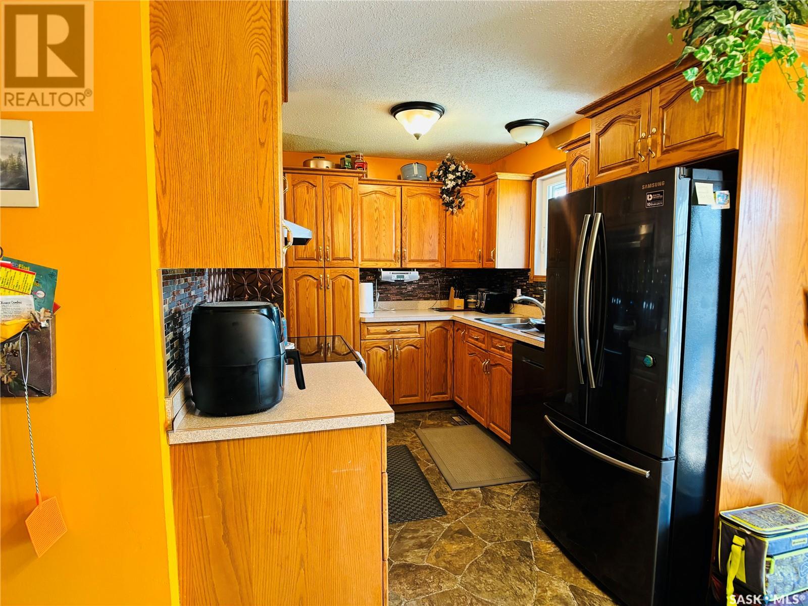 Property at 226 Spruce DRIVE image 4