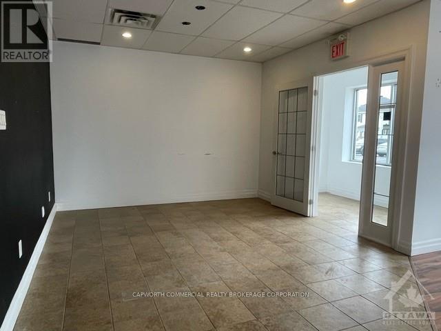 101 & 105 - 722 Pitt Street, Cornwall, Ontario  K6J 3R9 - Photo 10 - X12142063