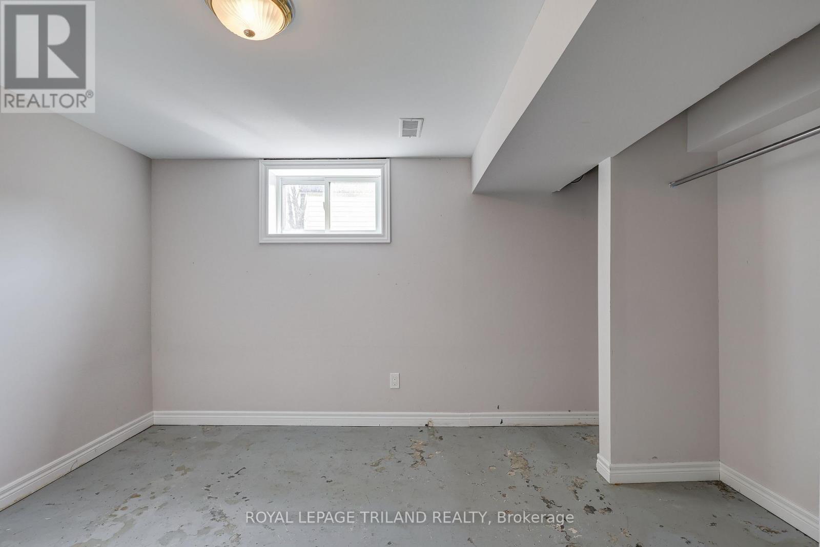 266 Alma Street, St. Thomas, Ontario  N5P 3B8 - Photo 30 - X12142033