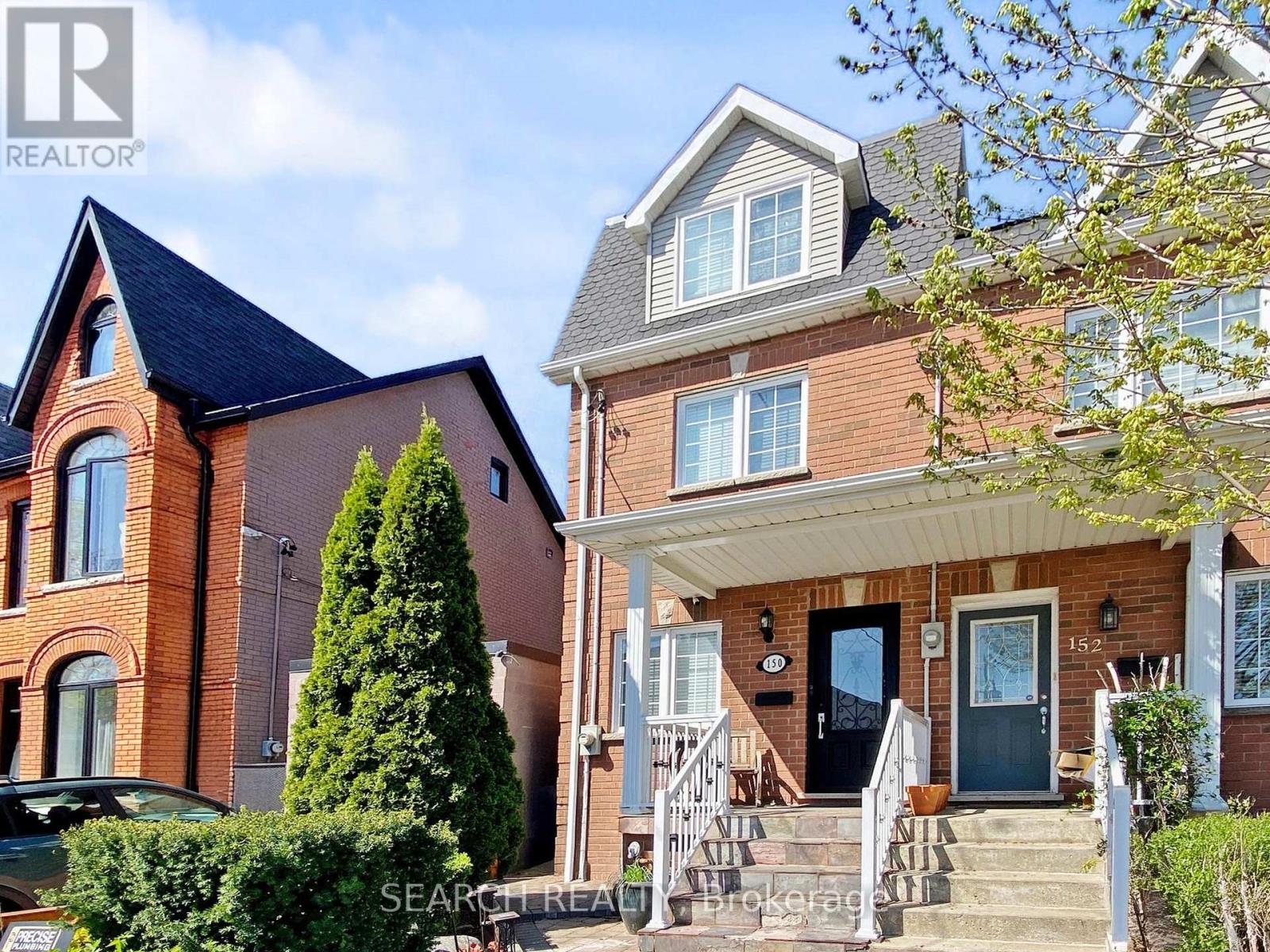 Upper - 150 Mulock Avenue, Toronto, Ontario  M6N 3C6 - Photo 2 - W12141936
