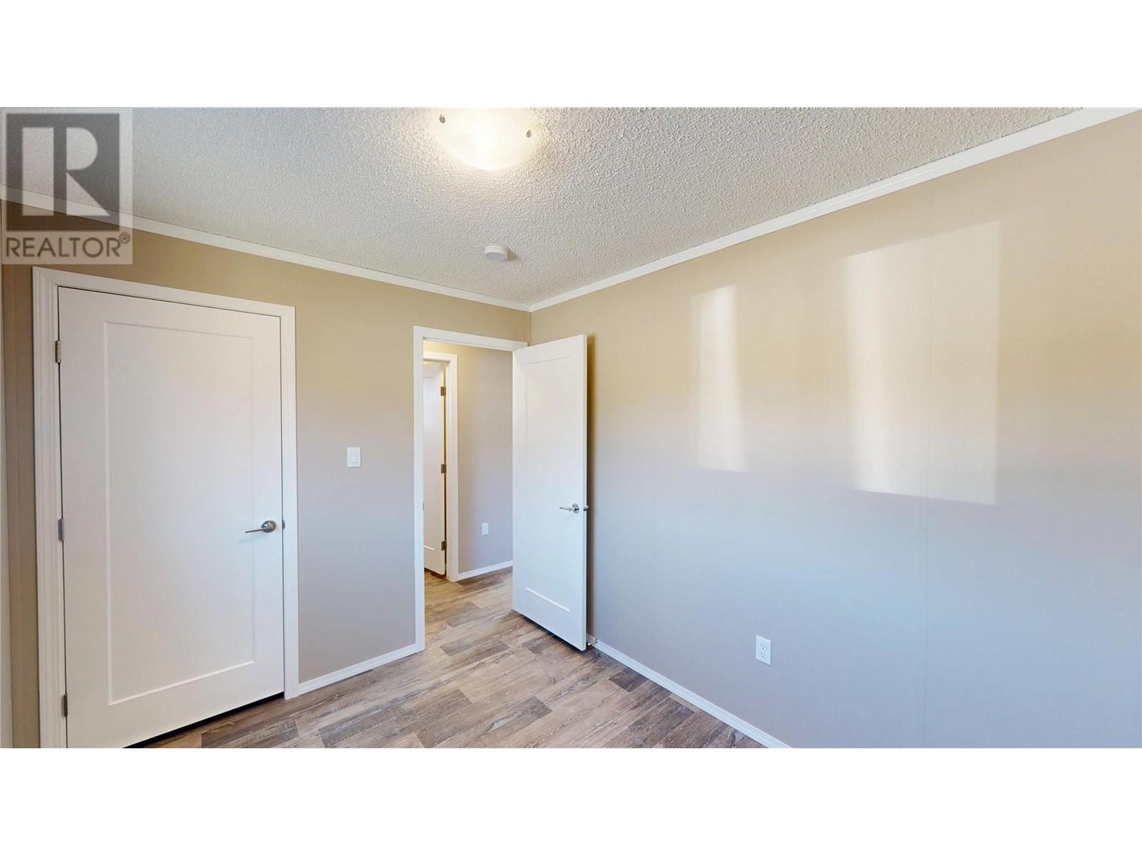 529 Pagurut Avenue W, Cranbrook, British Columbia  V1C 0G5 - Photo 33 - 10346917