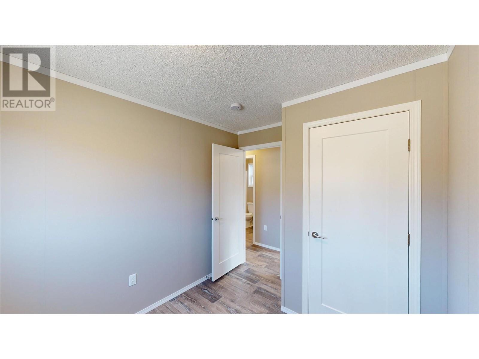 529 Pagurut Avenue W, Cranbrook, British Columbia  V1C 0G5 - Photo 31 - 10346917