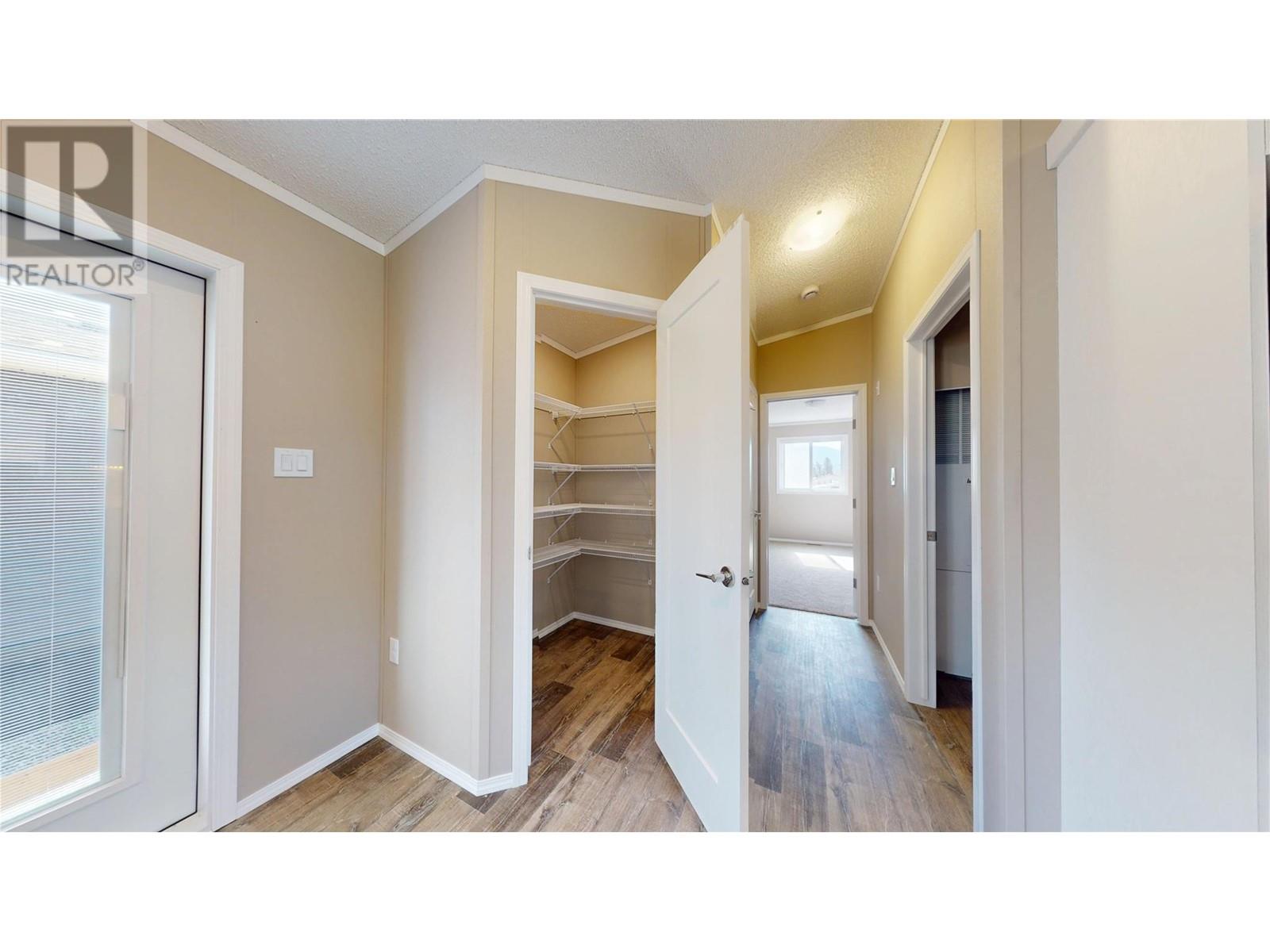 529 Pagurut Avenue W, Cranbrook, British Columbia  V1C 0G5 - Photo 22 - 10346917