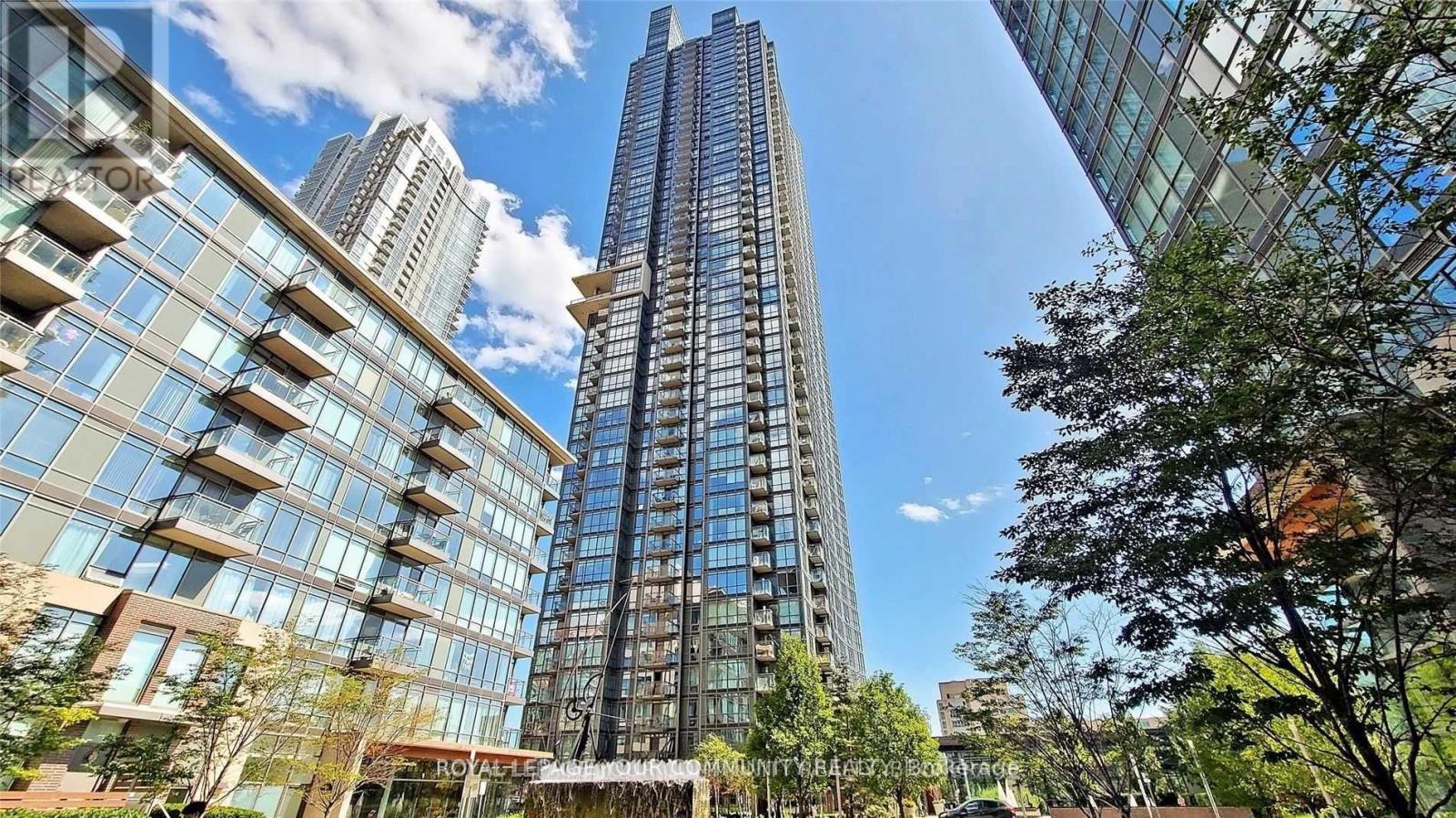 3807 - 11 Brunel Court, Toronto (Waterfront Communities), Ontario  M5V 3Y3 - Photo 1 - C12142021