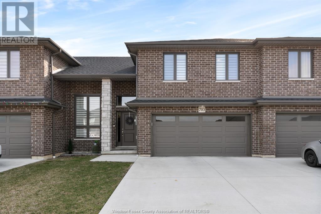 Property at 703 FALERIA STREET image 1