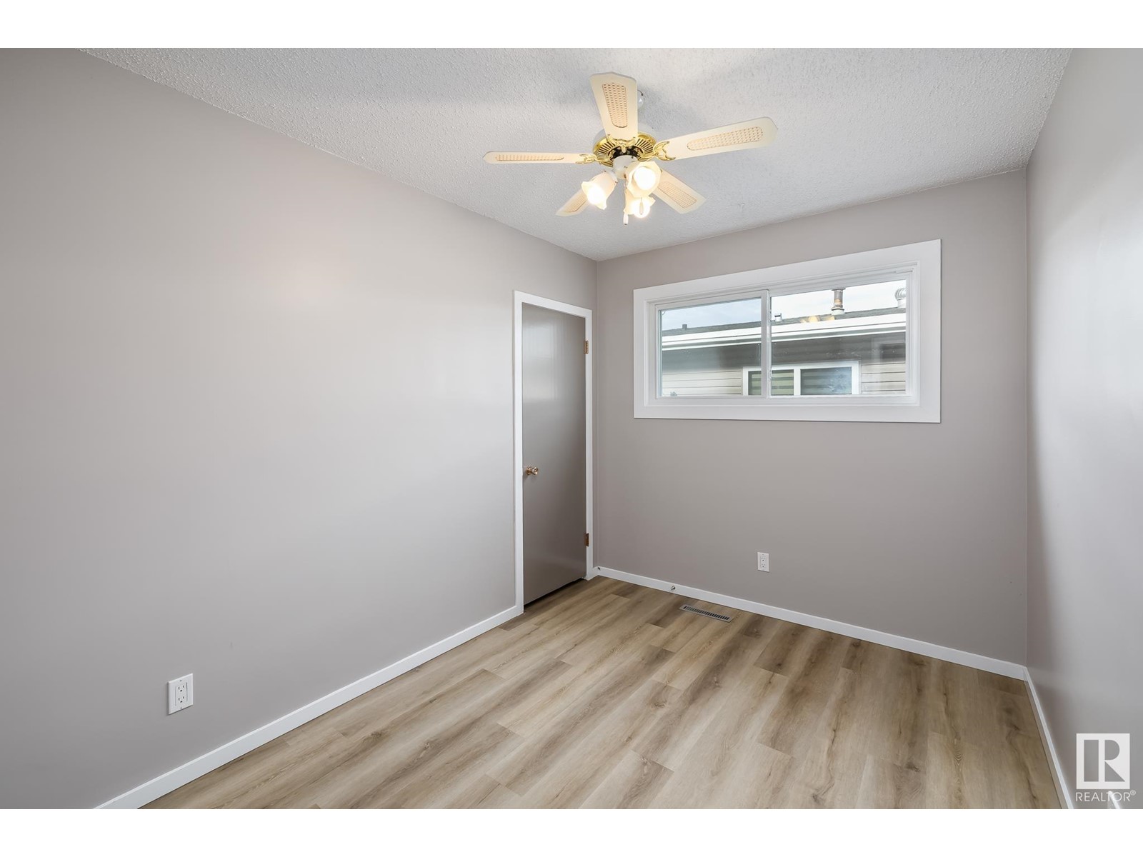 8011 132 Av Nw, Edmonton, Alberta  T5C 2B3 - Photo 11 - E4435821