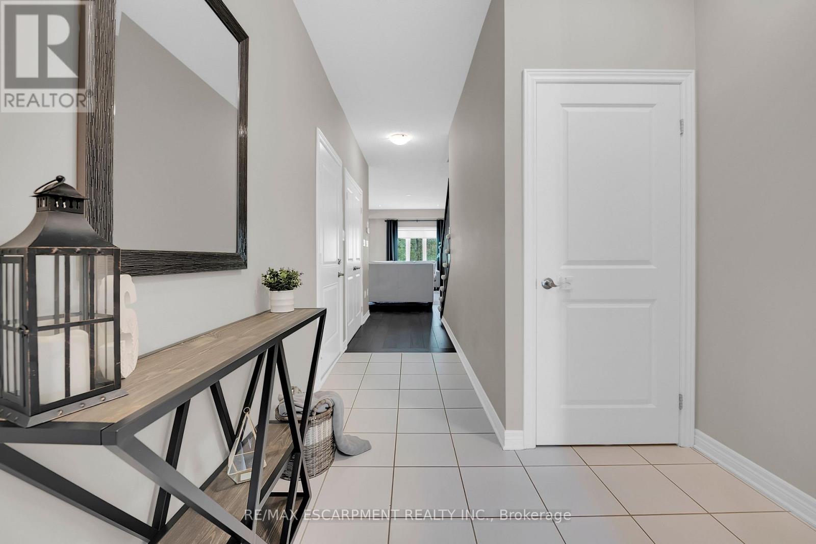 137 Kinsman Drive, Hamilton, Ontario  L0R 1C0 - Photo 22 - X12141980