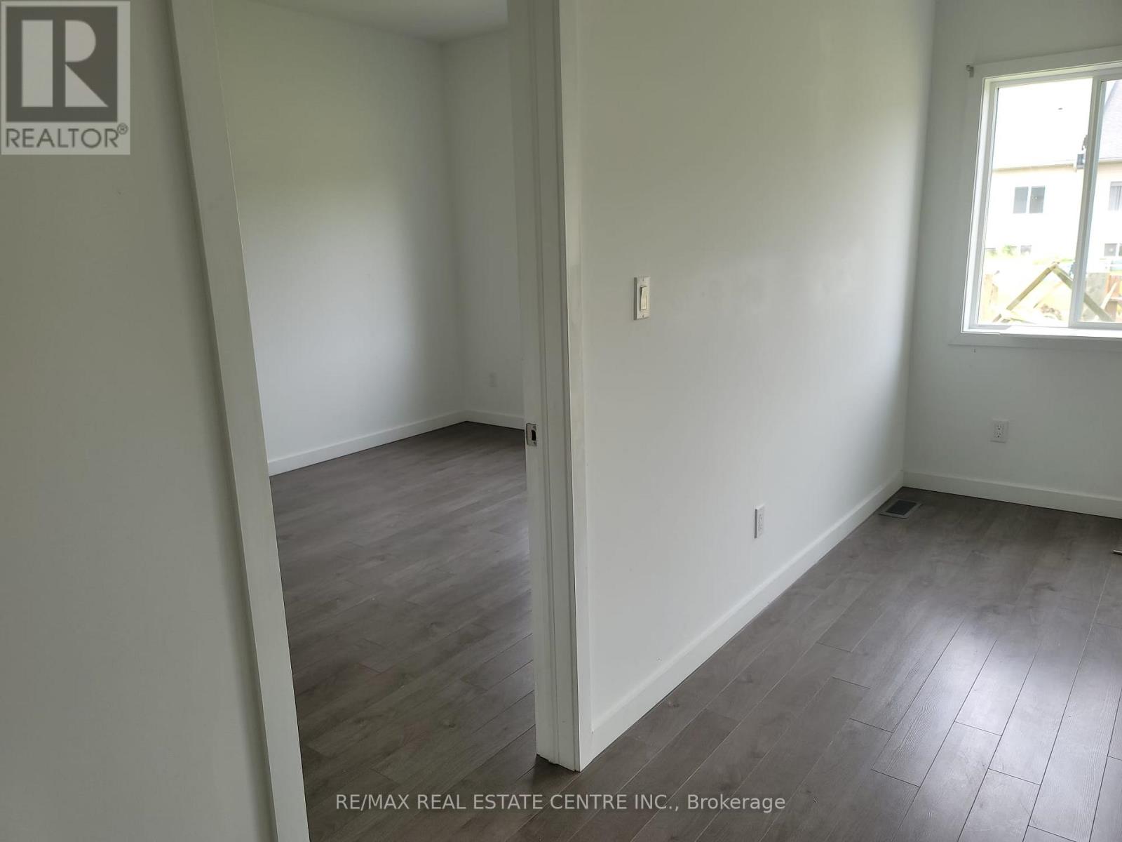 Property at 356 ALBERTA STREET image 4