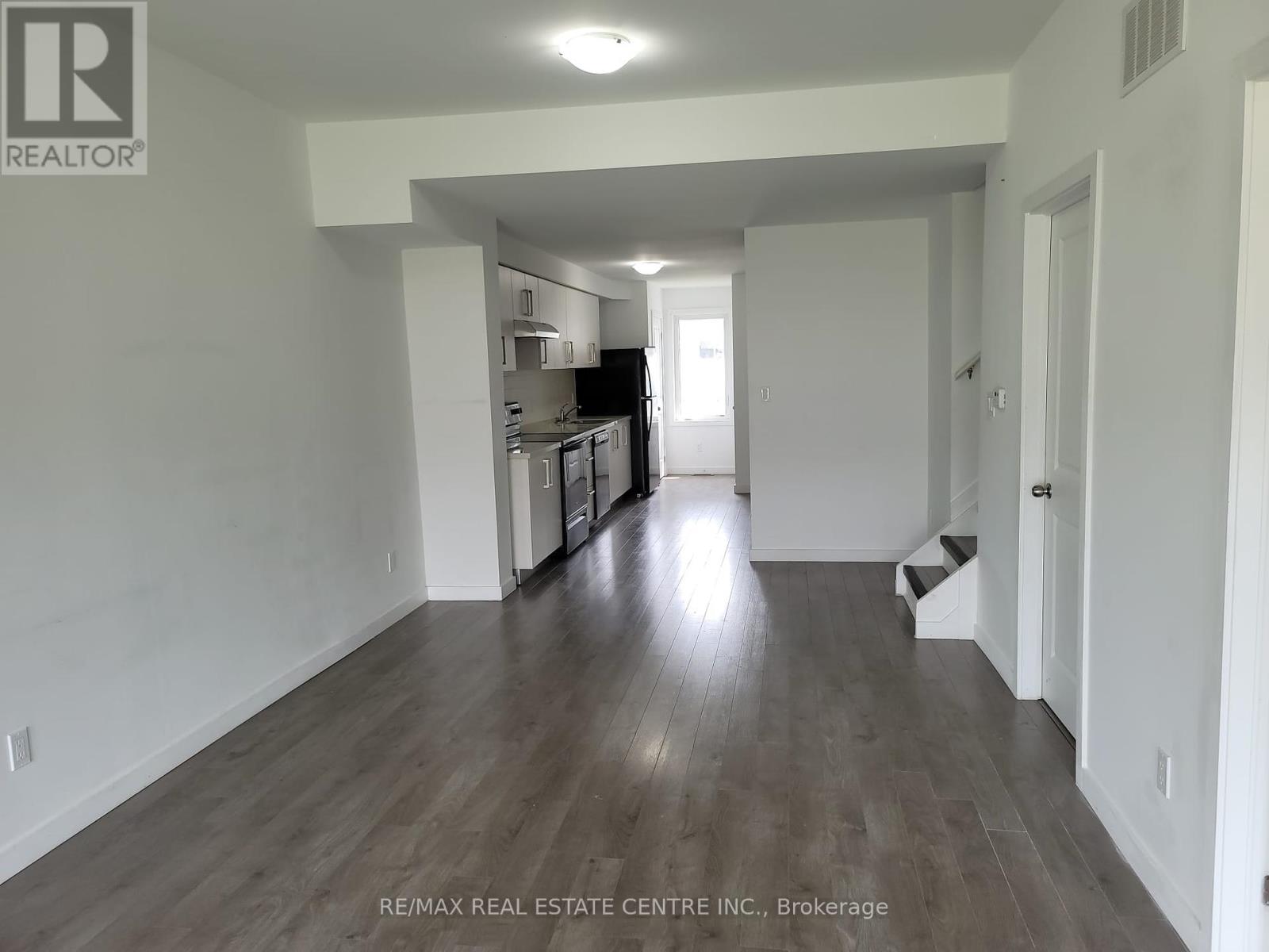 Property at 356 ALBERTA STREET image 5