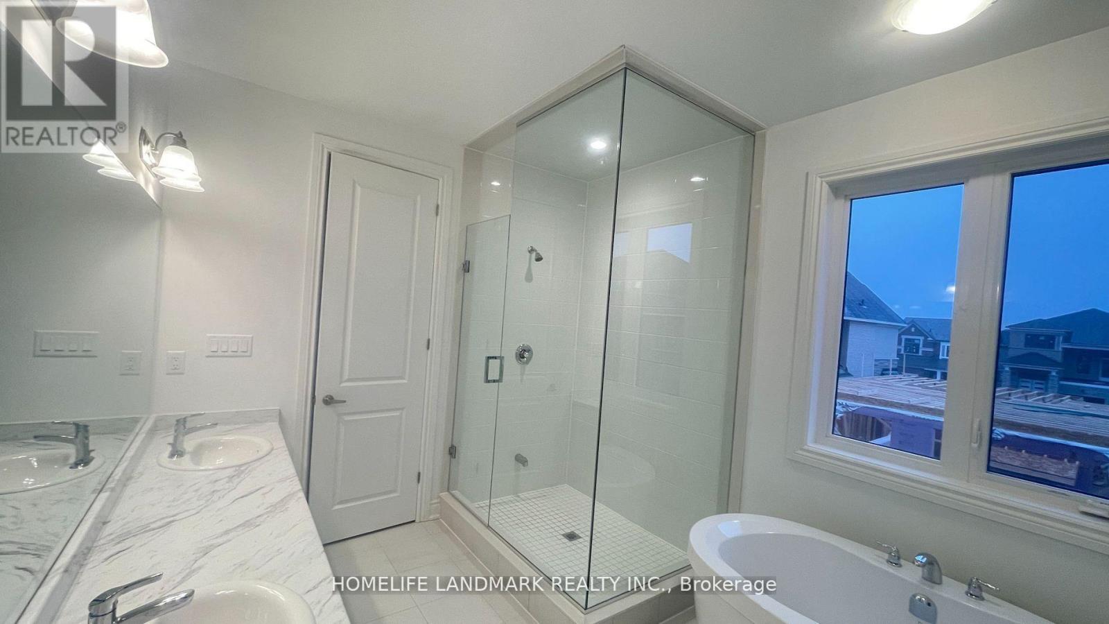 1477 Hawktail Path, Pickering, Ontario  L1X 0N8 - Photo 8 - E12142072