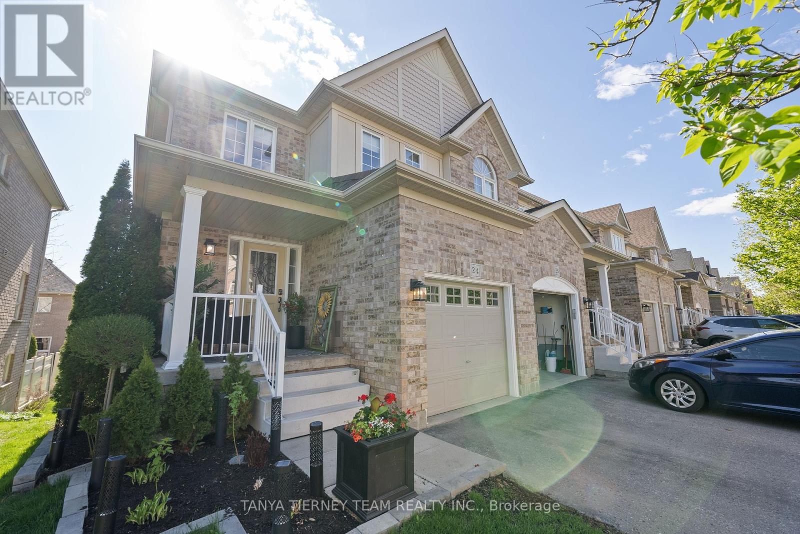 24 - 460 WOODMOUNT DRIVE E, Oshawa, Ontario