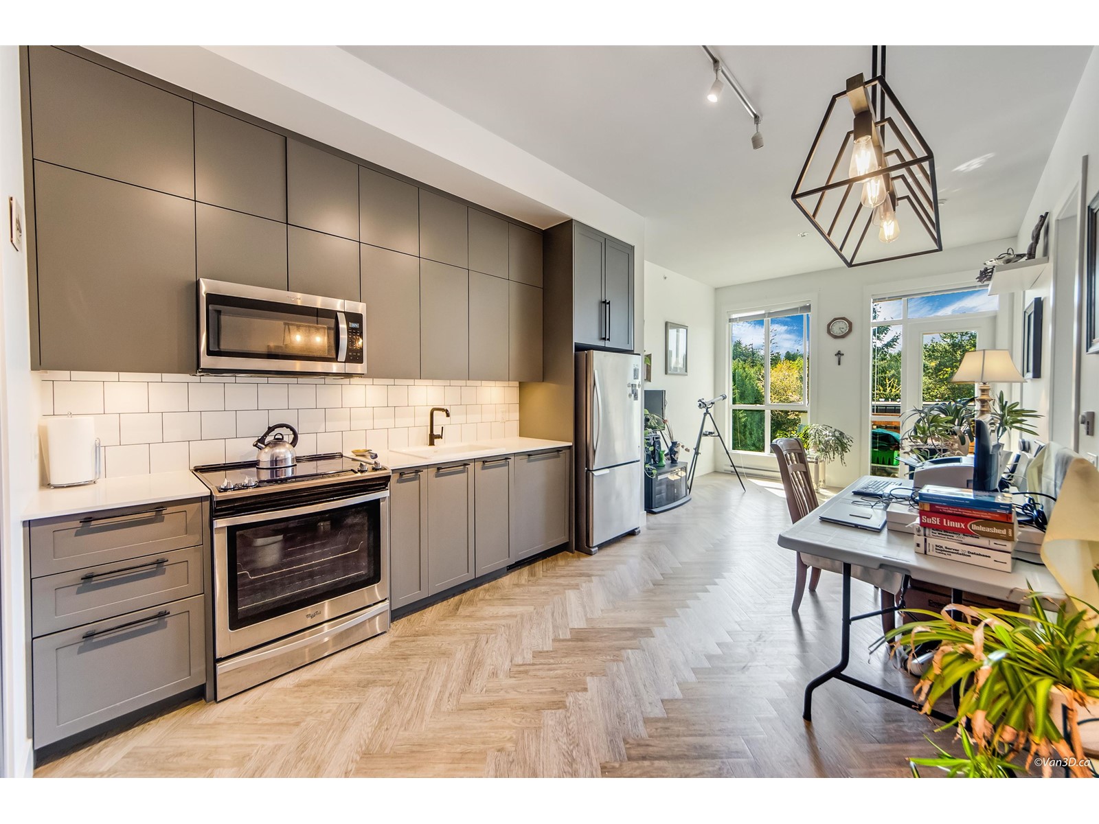 409 10168 149 Street, Surrey, British Columbia  V3R 0E9 - Photo 9 - R2996339