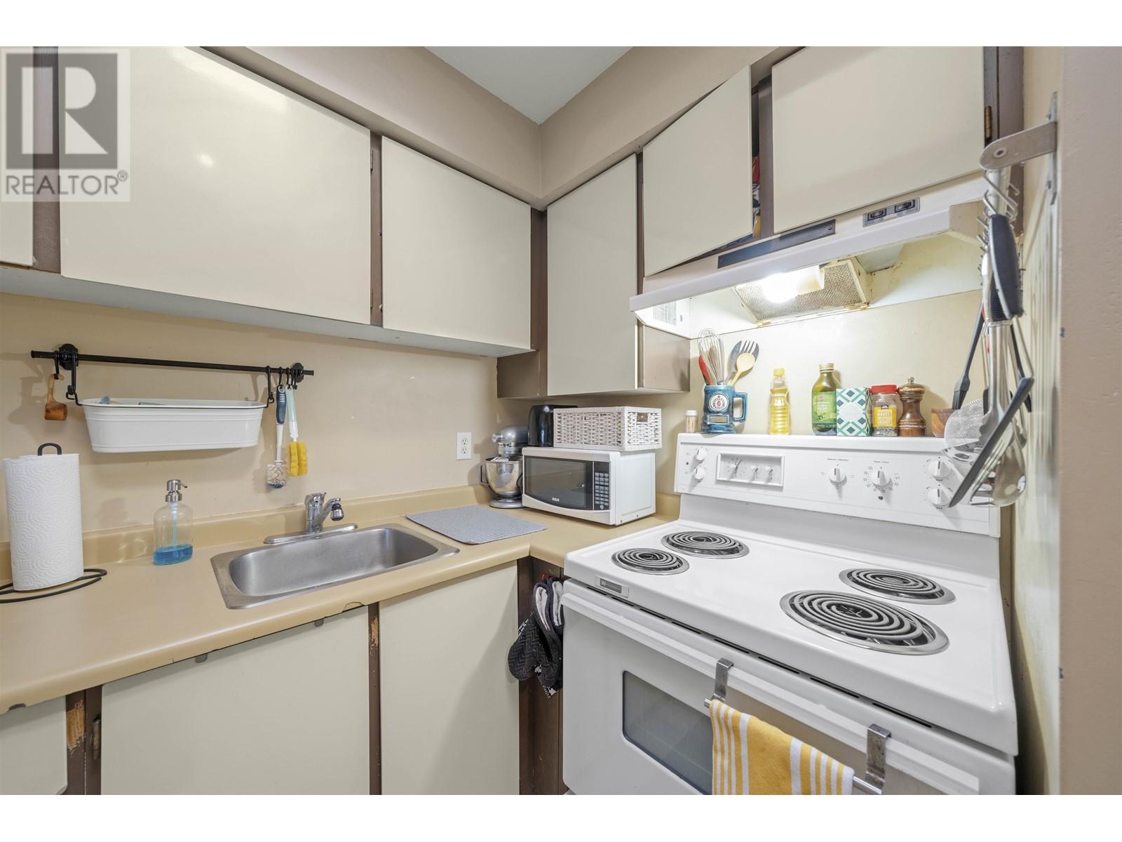 313 8460 Ackroyd Road, Richmond, British Columbia  V6X 3E9 - Photo 21 - R3001317