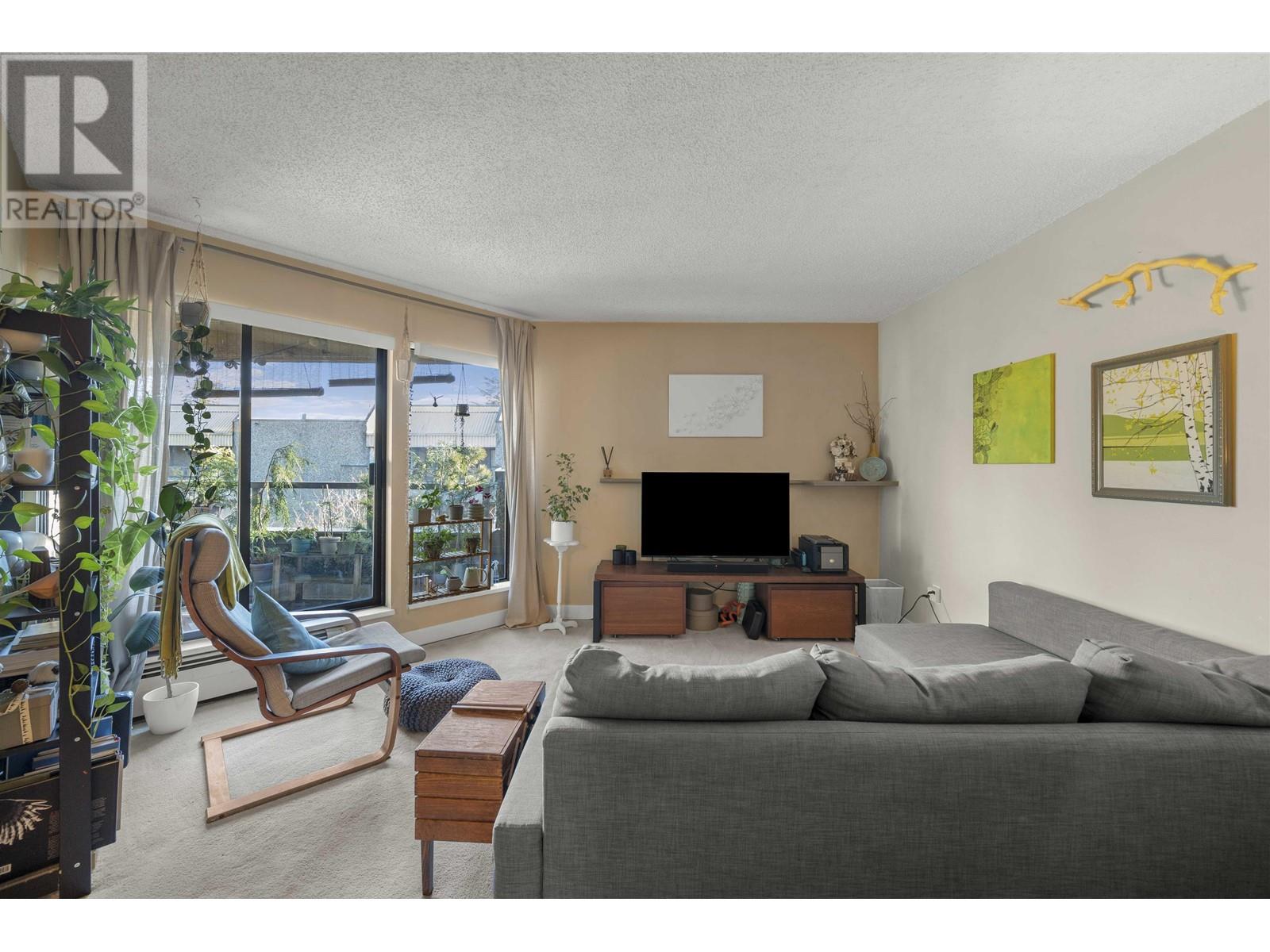 Property at 313 8460 ACKROYD ROAD image 5