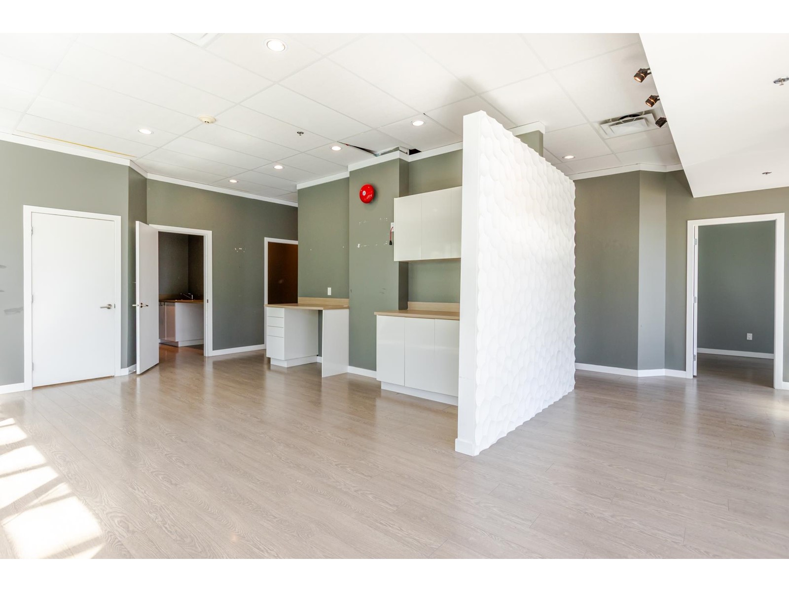 C1 & C2 15777 Marine Drive, White Rock, British Columbia  V4B 1E5 - Photo 9 - C8069101