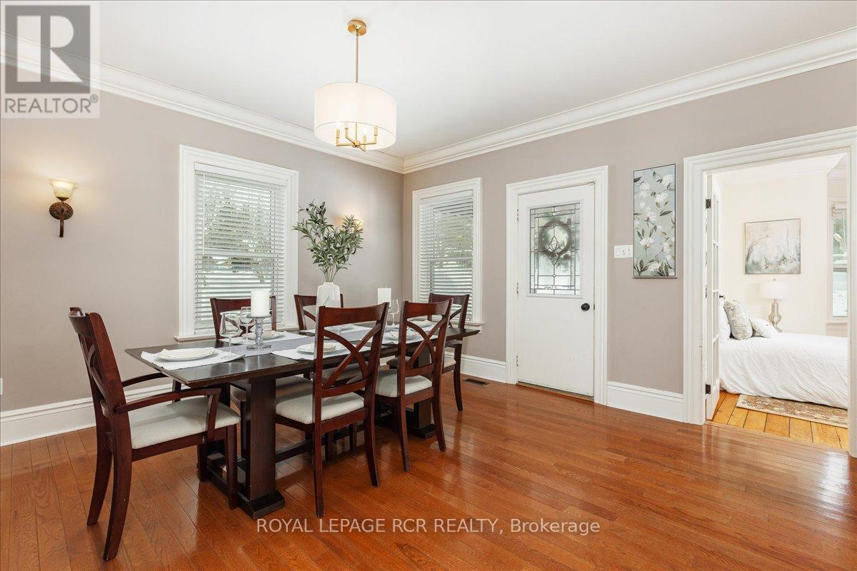 30 Main Street, East Gwillimbury (Mt Albert), Ontario  L0G 1M0 - Photo 9 - N12142031