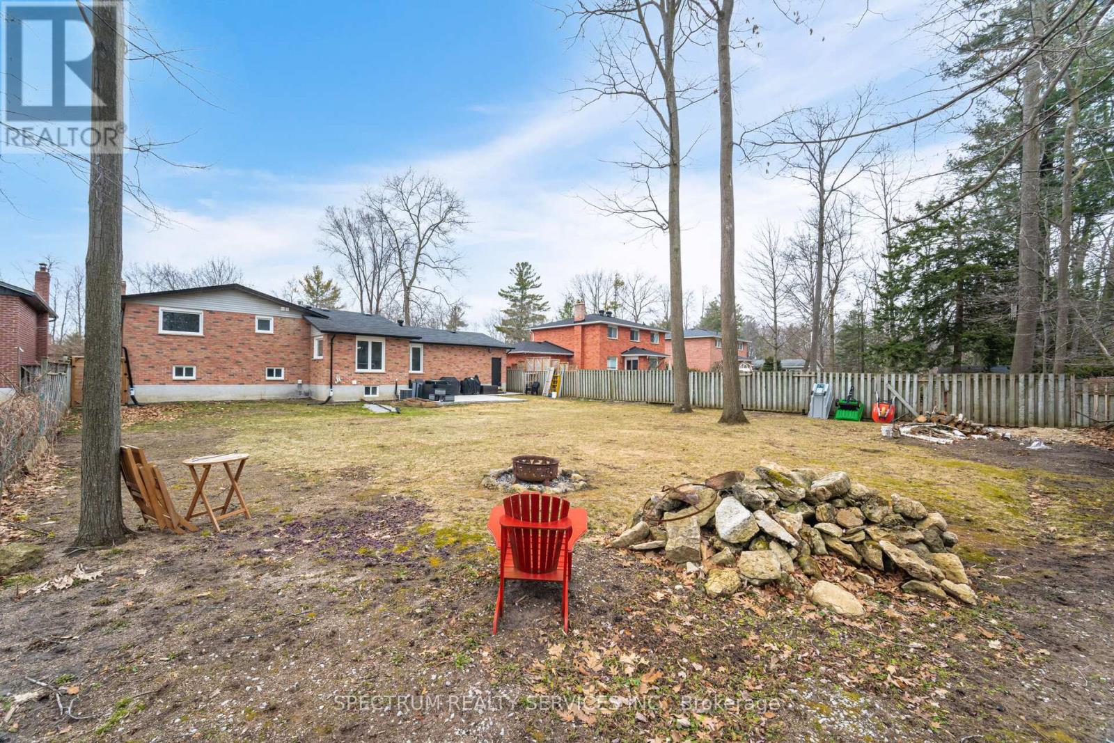 52 French Crescent, East Gwillimbury, Ontario  L9N 1J9 - Photo 49 - N12142128