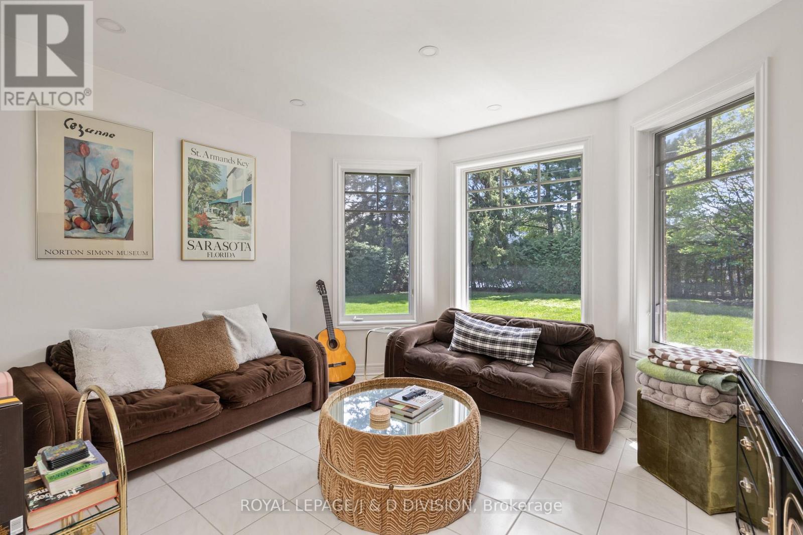33 Almond Avenue, Markham (Grandview), Ontario  L3T 1K9 - Photo 6 - N12142154