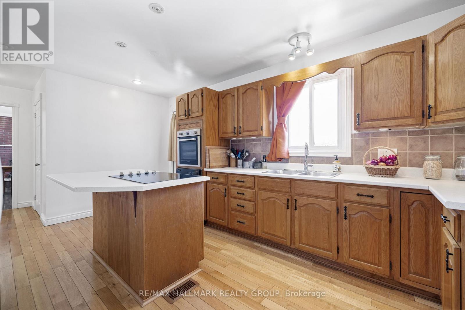 331 Eadie Road, Russell, Ontario  K4R 1E5 - Photo 17 - X12141926