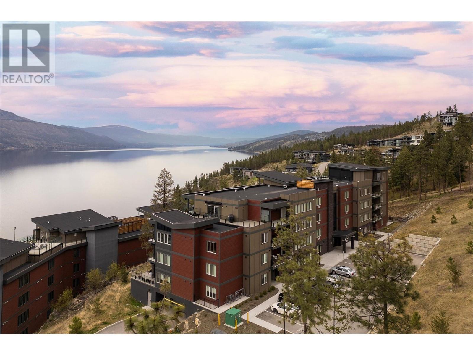 3434 Mckinley Beach Drive Unit# 301, Kelowna, British Columbia  V1V 0H3 - Photo 3 - 10347470