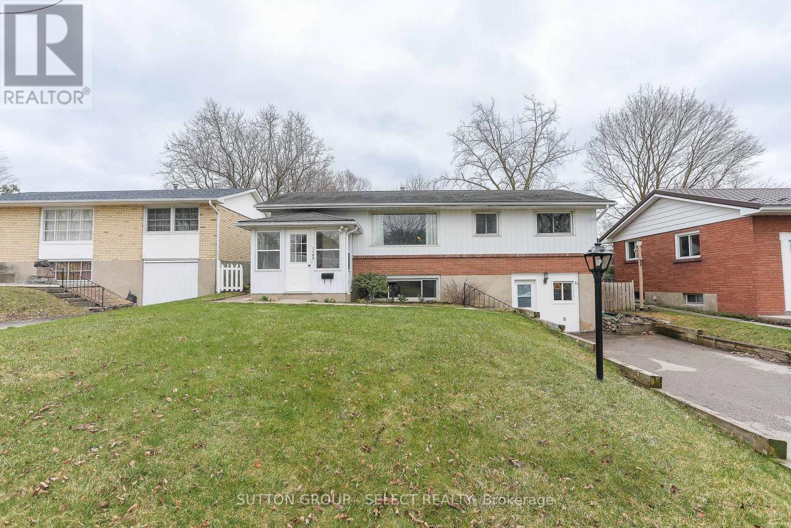 1165 MELSANDRA AVENUE, London East, Ontario