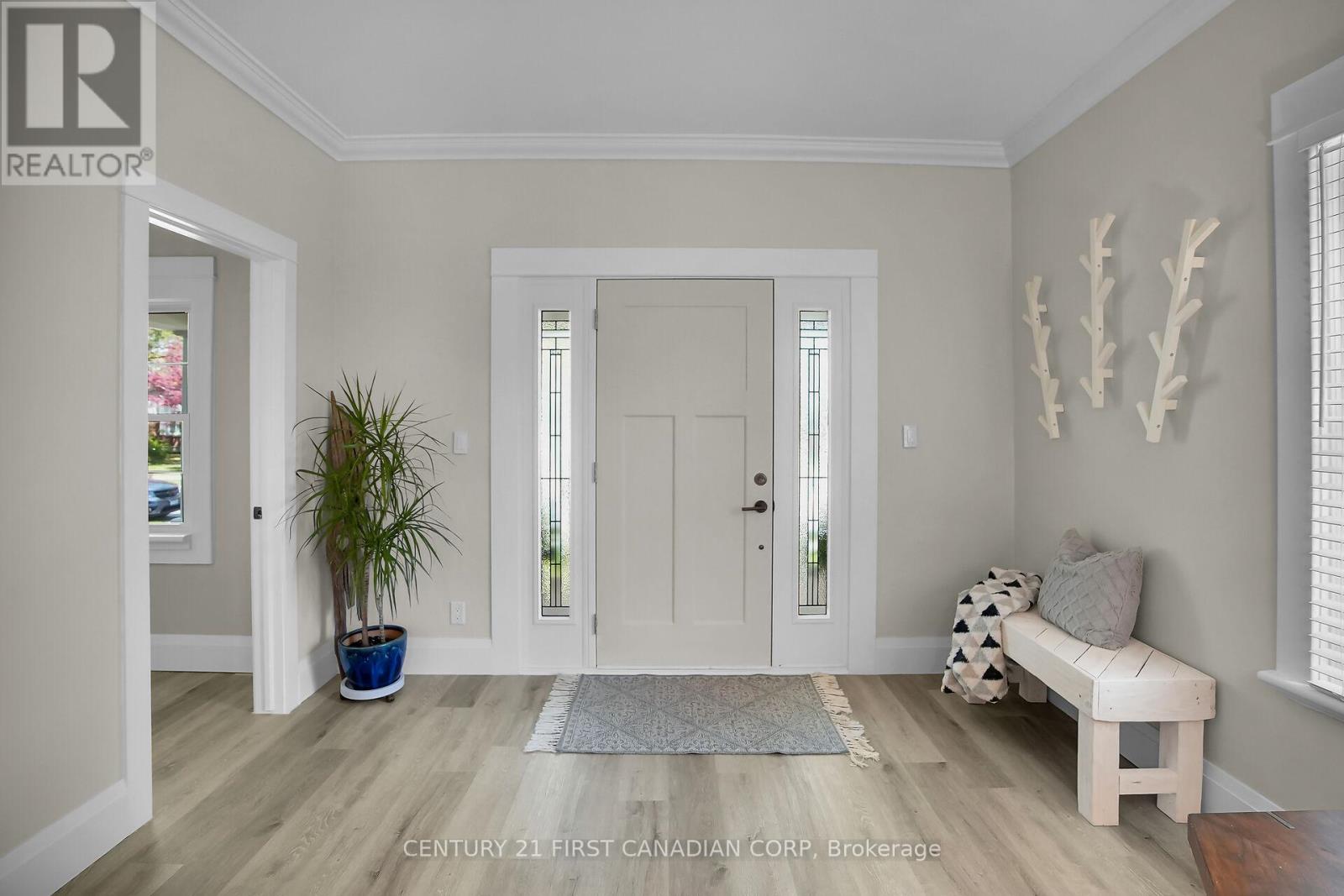 1290 Springbank Avenue, London South, Ontario  N6K 1Z8 - Photo 7 - X12142182