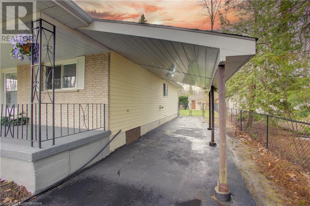 Property at 59 59TH Street S image 4