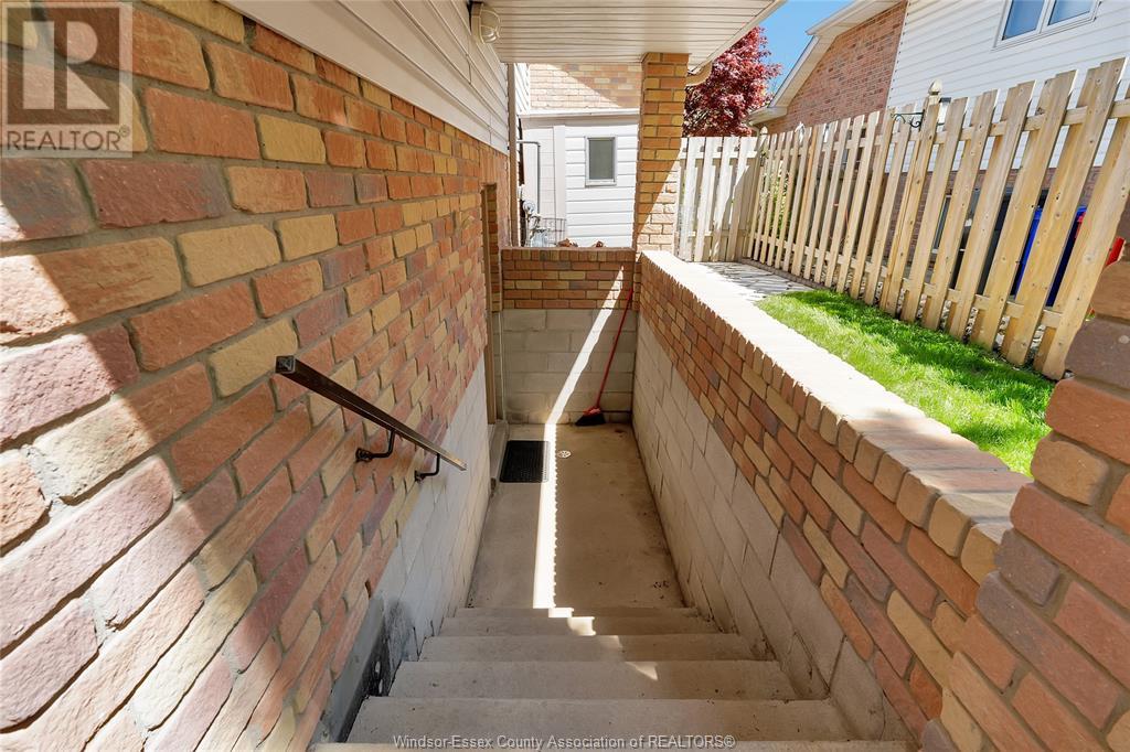 690 Delaware Ave., Lasalle, Ontario  N9J 3J8 - Photo 17 - 25011201