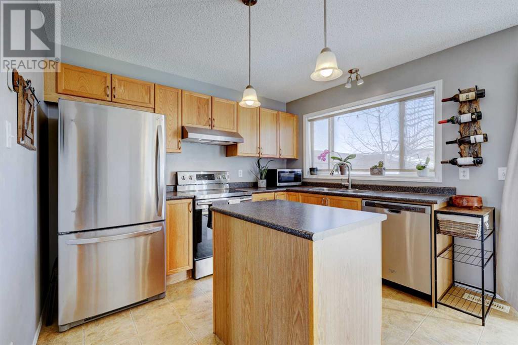 229 Elgin Place Se, Calgary, Alberta  T2Z 4V8 - Photo 10 - A2195199