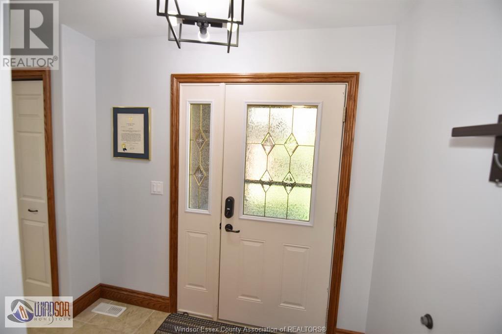 Property at 392 MILLSTONE LANE image 5