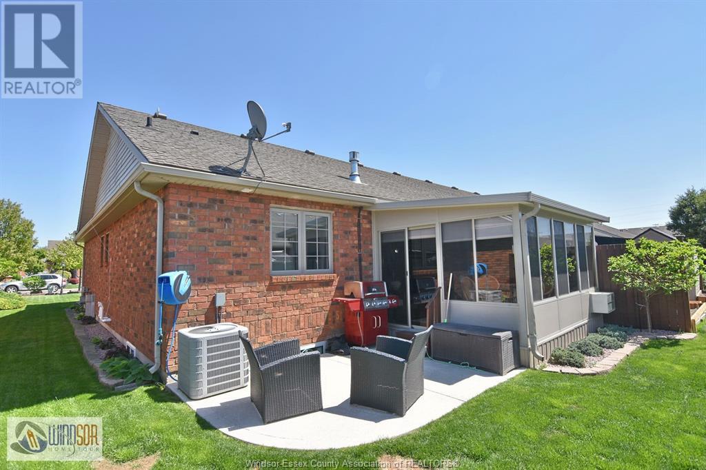 Property at 392 MILLSTONE LANE image 3