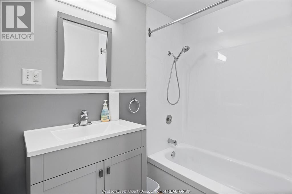 94 Talbot North, Essex, Ontario  N8M 2C4 - Photo 26 - 25011862